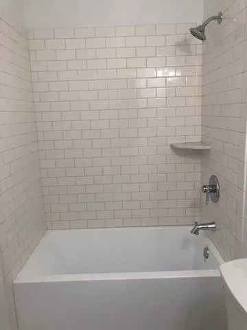 $1,050 | 707 Toulouse Street, Unit C, New Orleans, LA 70130