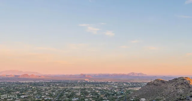 $725,000 | 5701 East Cheney Drive, Unit 29, Paradise Valley, AZ 85253