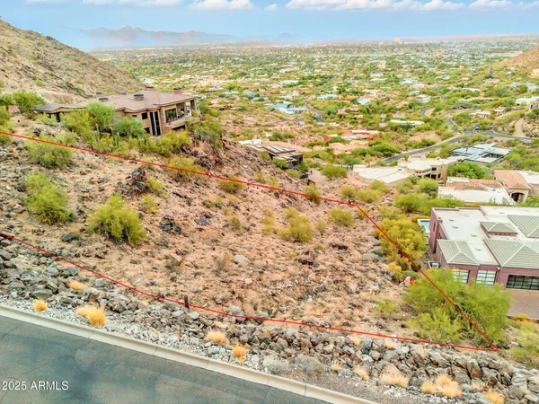 $650,000 | 5701 East Cheney Drive, Unit 29, Paradise Valley, AZ 85253