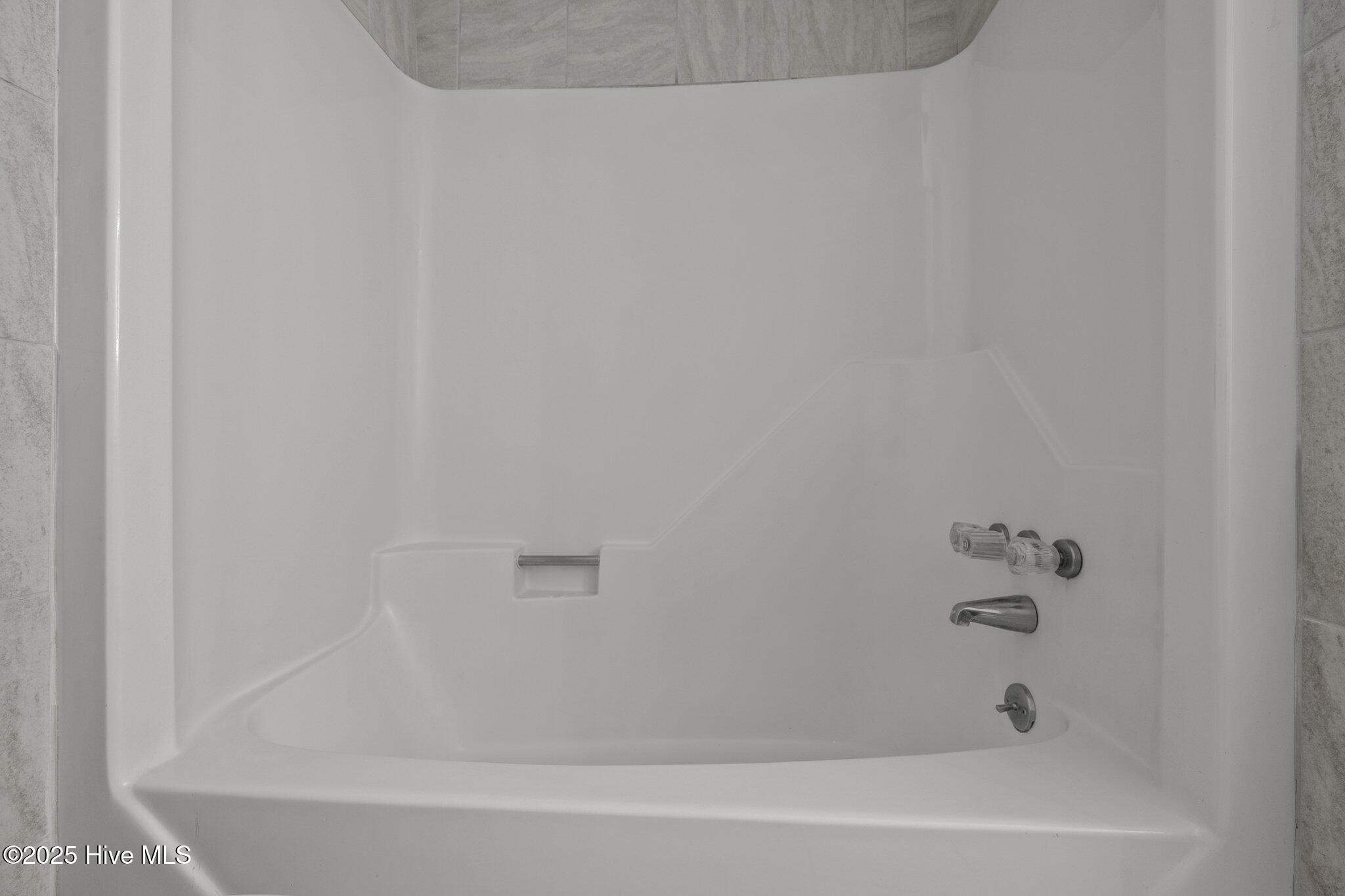 640 Shadowridge Road Jacksonville, NC 28546 - Photo 25 of 53 25-web-or-mls-_RAD5533