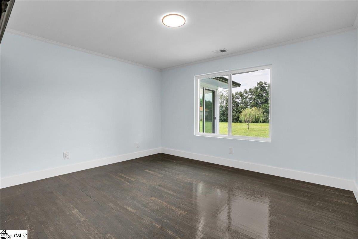 305 Waters Road Taylors, SC 29687 - Photo 37 of 48