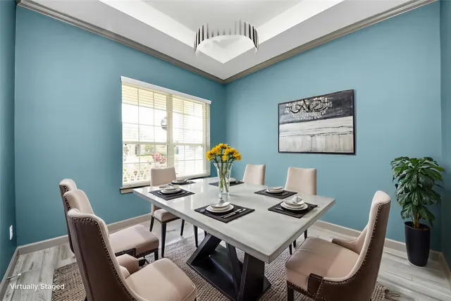 $2,400 | 211 Pleasant Hill Way, Conroe, TX 77304