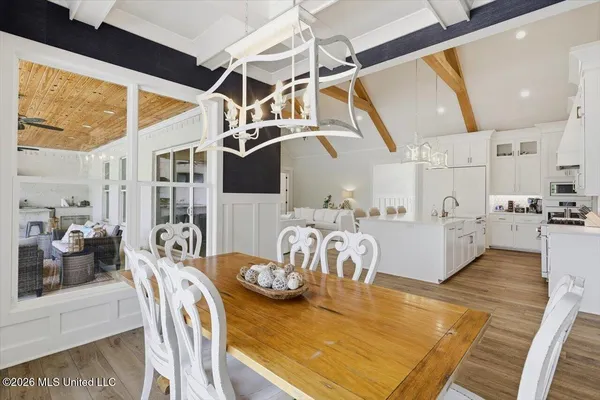 $999,999 | 1028 Honeysuckle Trail, Brandon, MS 39047