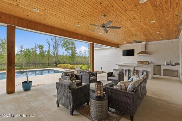 $999,999 | 1028 Honeysuckle Trail, Brandon, MS 39047