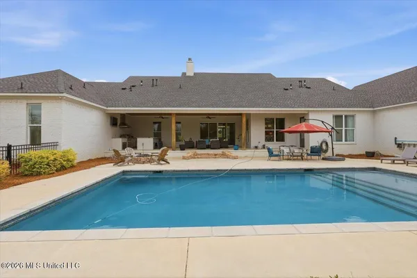 $999,999 | 1028 Honeysuckle Trail, Brandon, MS 39047