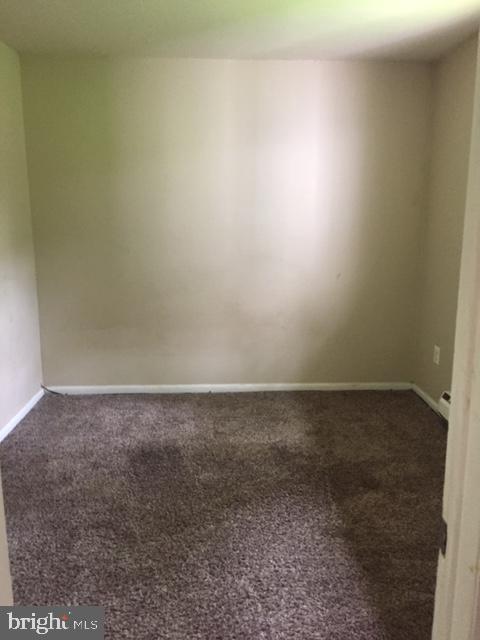 13 Kings Road Sicklerville, NJ 08081 - Photo 4 of 24