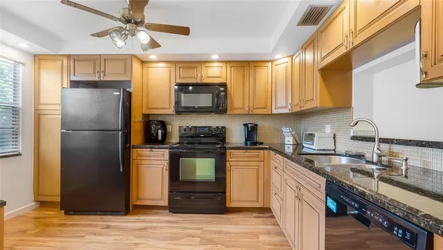 $2,500 | 2201 West Lucaya Bend, Unit A1, Pompano Beach, FL 33066