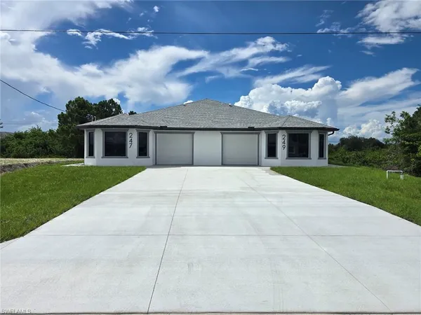 $1,850 | 247 Pennfield Street, Unit 247, Lehigh Acres, FL 33974