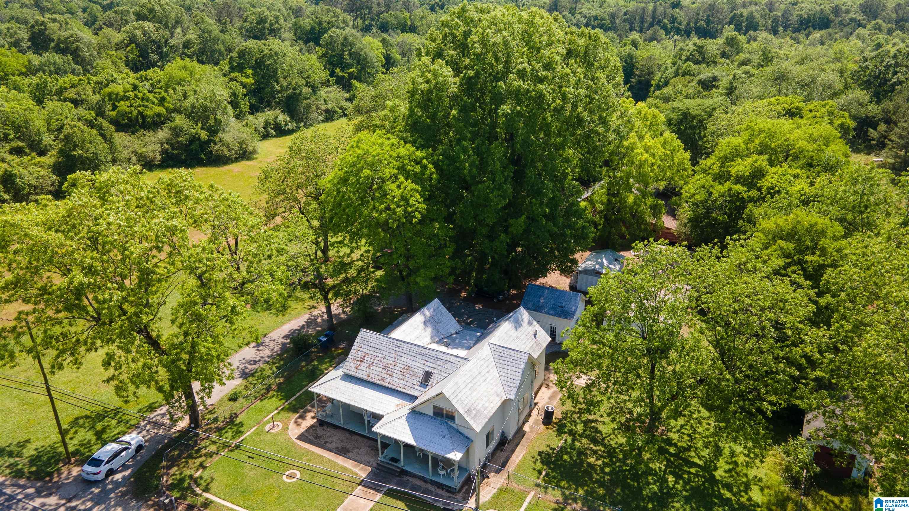 6402 Weaver Road Anniston, AL 36206 - Photo 1 of 40