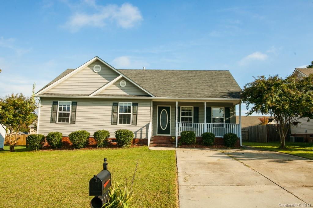 724 Kendall Green Road Fort Mill, SC 29715 - Photo 1 of 23 Gallery Image 1