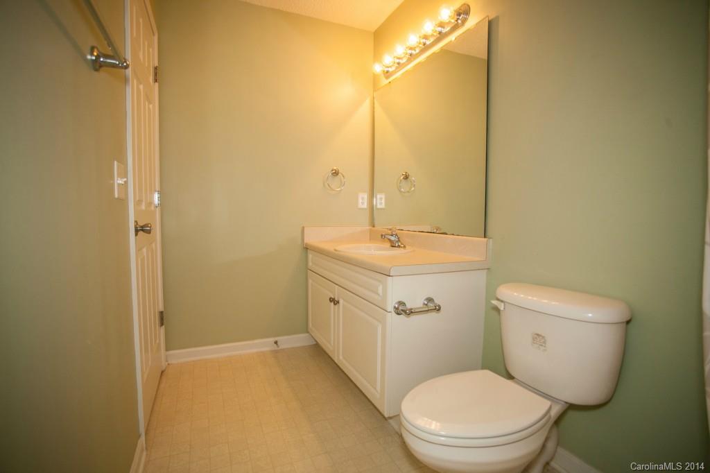 724 Kendall Green Road Fort Mill, SC 29715 - Photo 13 of 23 Gallery Image 13