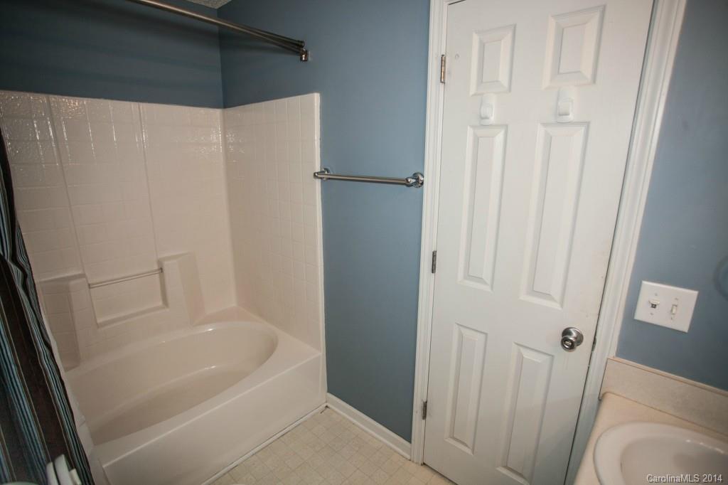 724 Kendall Green Road Fort Mill, SC 29715 - Photo 19 of 23 Gallery Image 19
