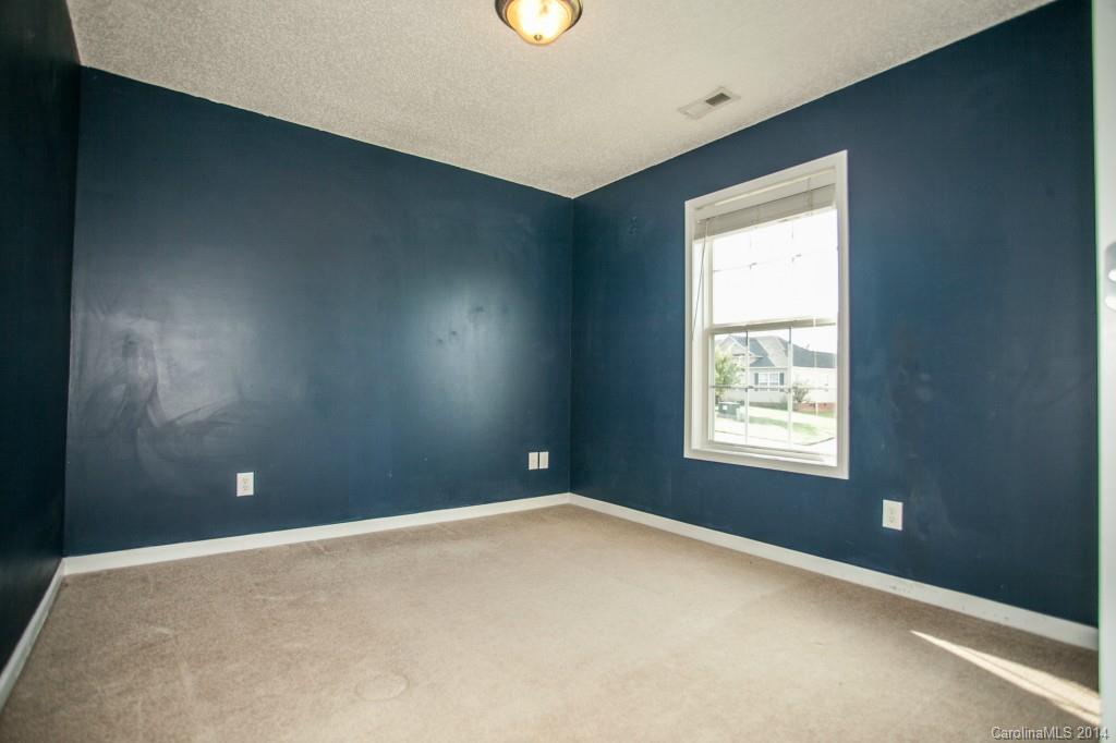 724 Kendall Green Road Fort Mill, SC 29715 - Photo 9 of 23 Gallery Image 9