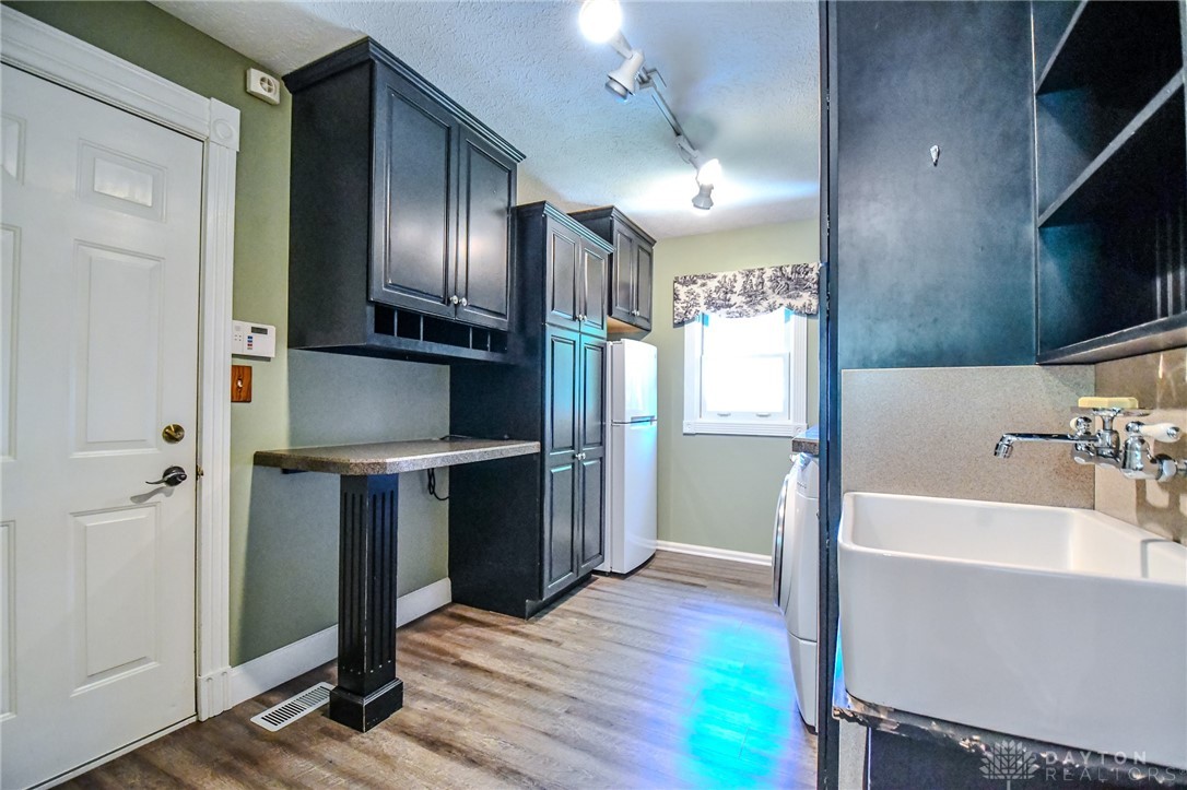 2652 Ridge Road Xenia, OH 45385 - Photo 22 of 78 Mud/Laundry Room