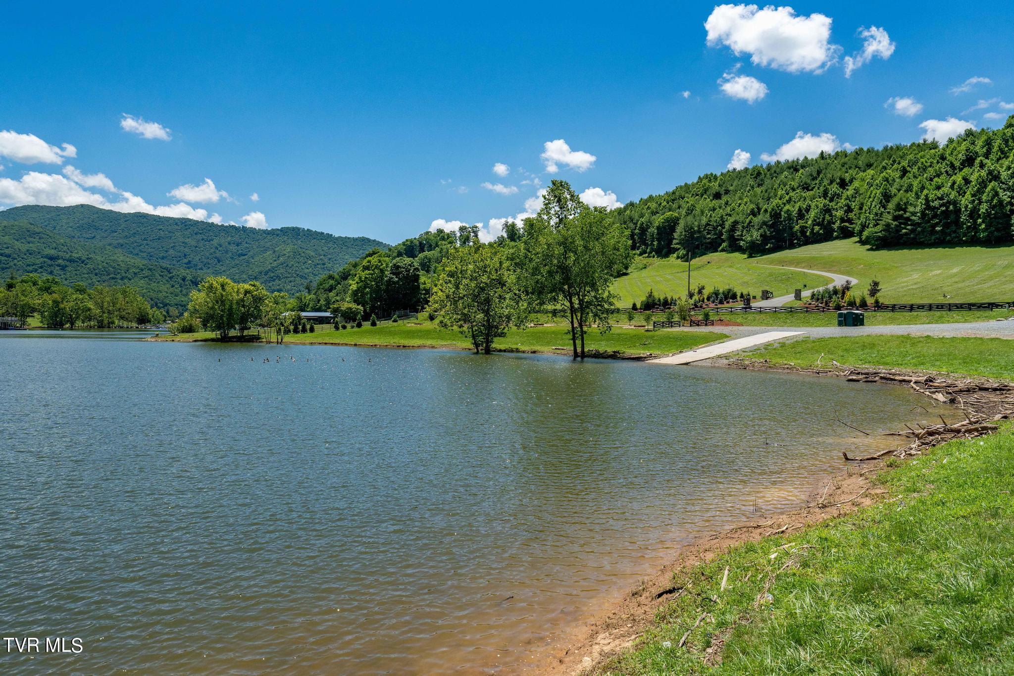 Lot 28 Eagle Rdg Parkway, Unit 28 Butler, TN 37640 - Photo 41 of 93 Lot 28 in Eagle Bay
