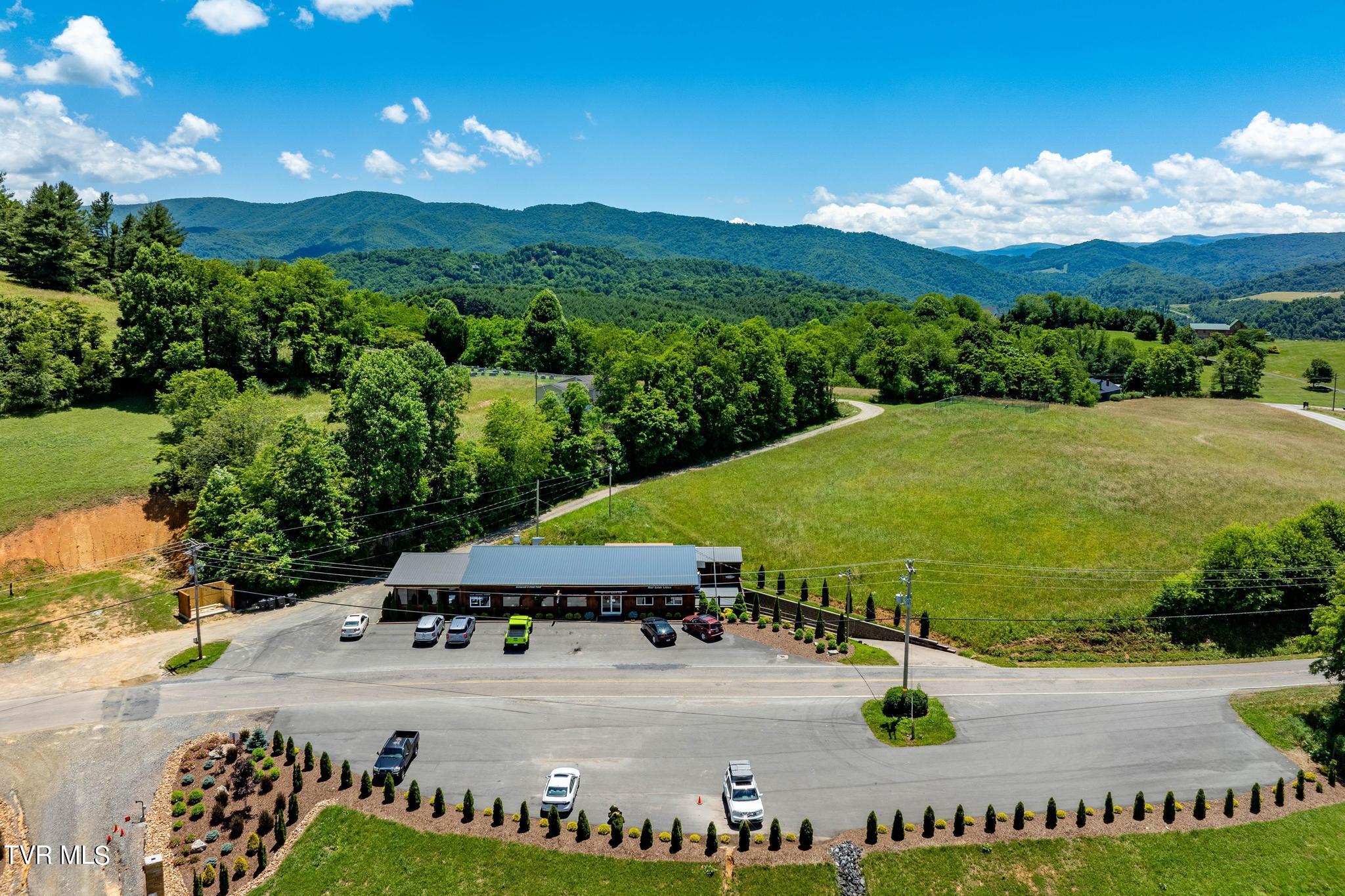 Lot 28 Eagle Rdg Parkway, Unit 28 Butler, TN 37640 - Photo 81 of 93 Watauga Lake Mercantile