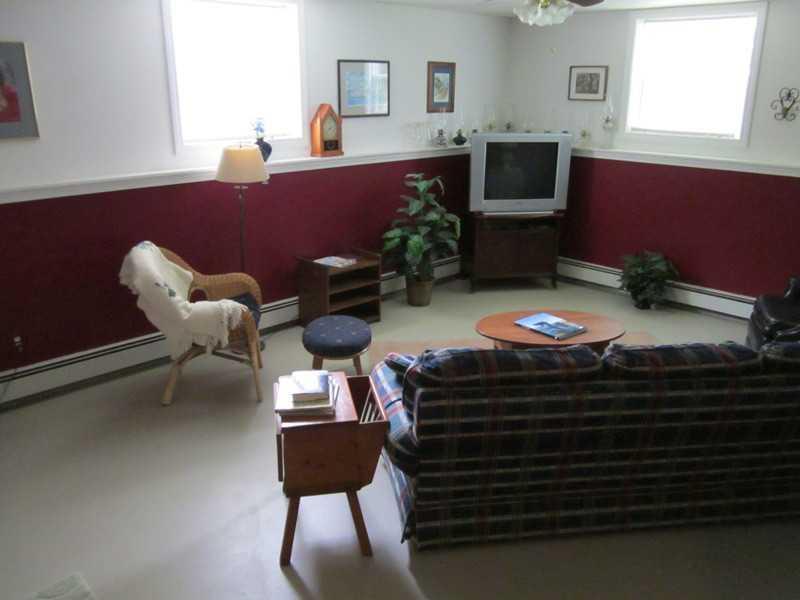 101 The Woods Road Union, ME 04862 - Photo 16 of 27 Den/Family/Great Room.