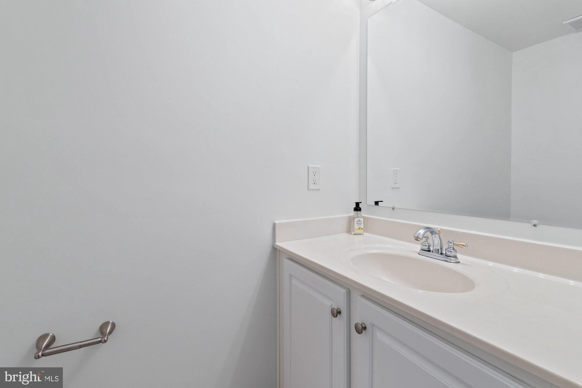 2000 Gallows Tree Court Vienna, VA 22182 - Photo 47 of 70