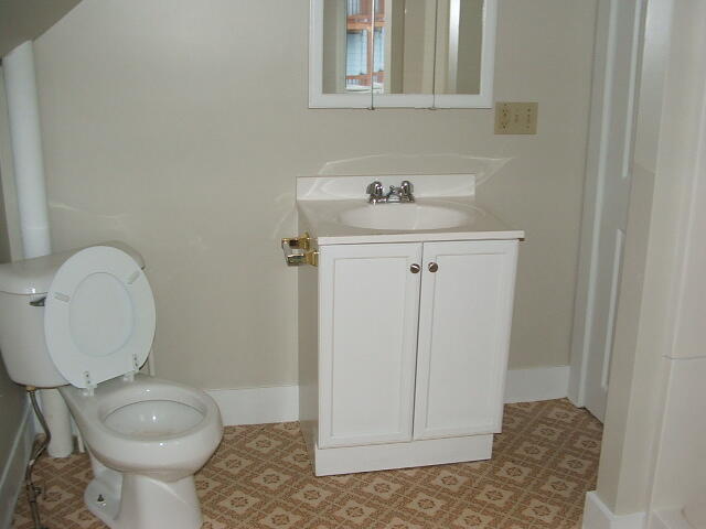 12 King Street Biddeford, ME 04005 - Photo 26 of 30 26