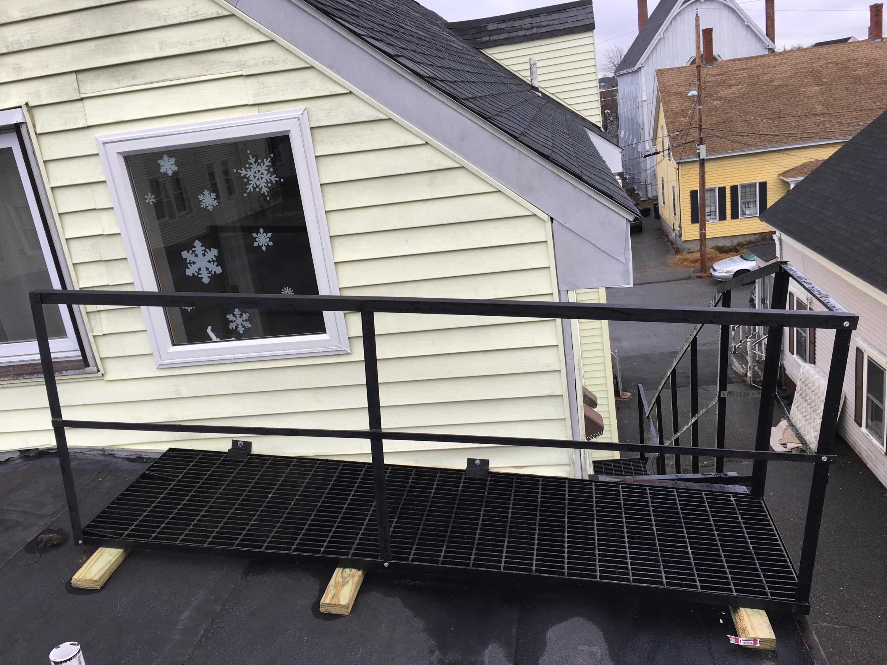 12 King Street Biddeford, ME 04005 - Photo 4 of 30 4