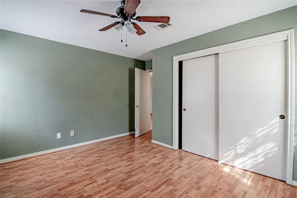 $1,100 | 2401 Sycamore Avenue, Unit B4, Huntsville, TX 77340