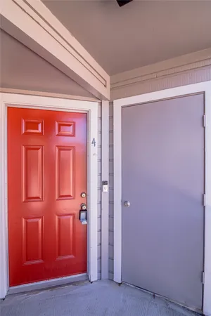 $1,100 | 2401 Sycamore Avenue, Unit B4, Huntsville, TX 77340