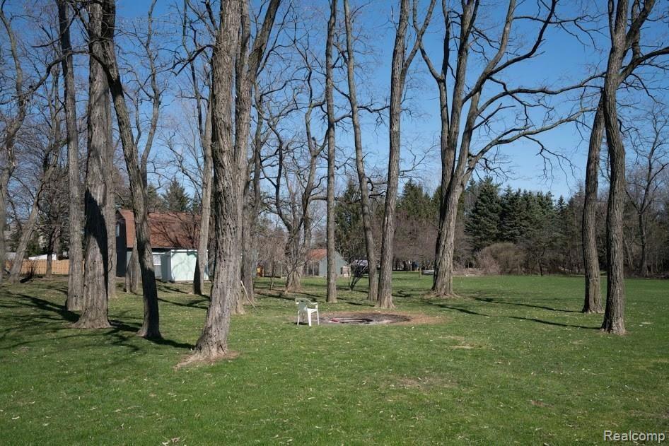 49120 Fairchild Road Macomb, MI 48042 - Photo 35 of 39 DSC04187.jpg