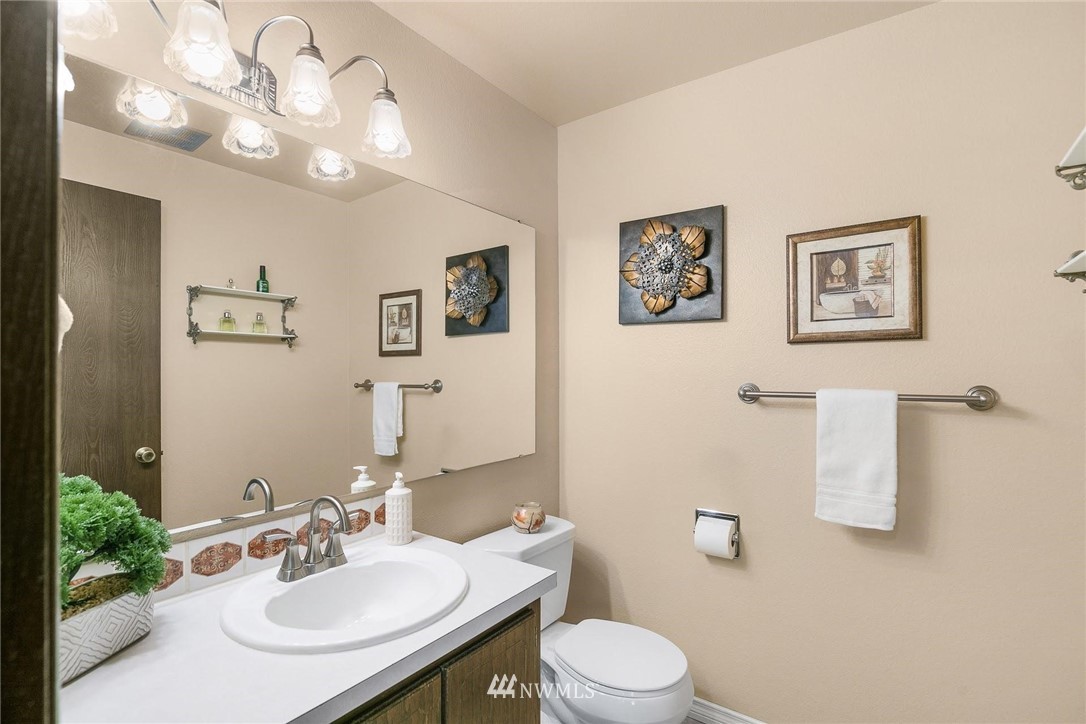 12933 Southeast 188th Street Renton, WA 98058 - Photo 13 of 18 Gallery Image 13