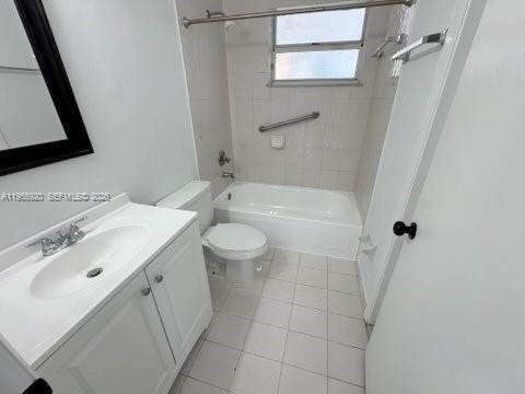 26508 Southwest 128th Court Homestead, FL 33032 - Photo 15 of 19 a bathroom with a sink a toilet and shower