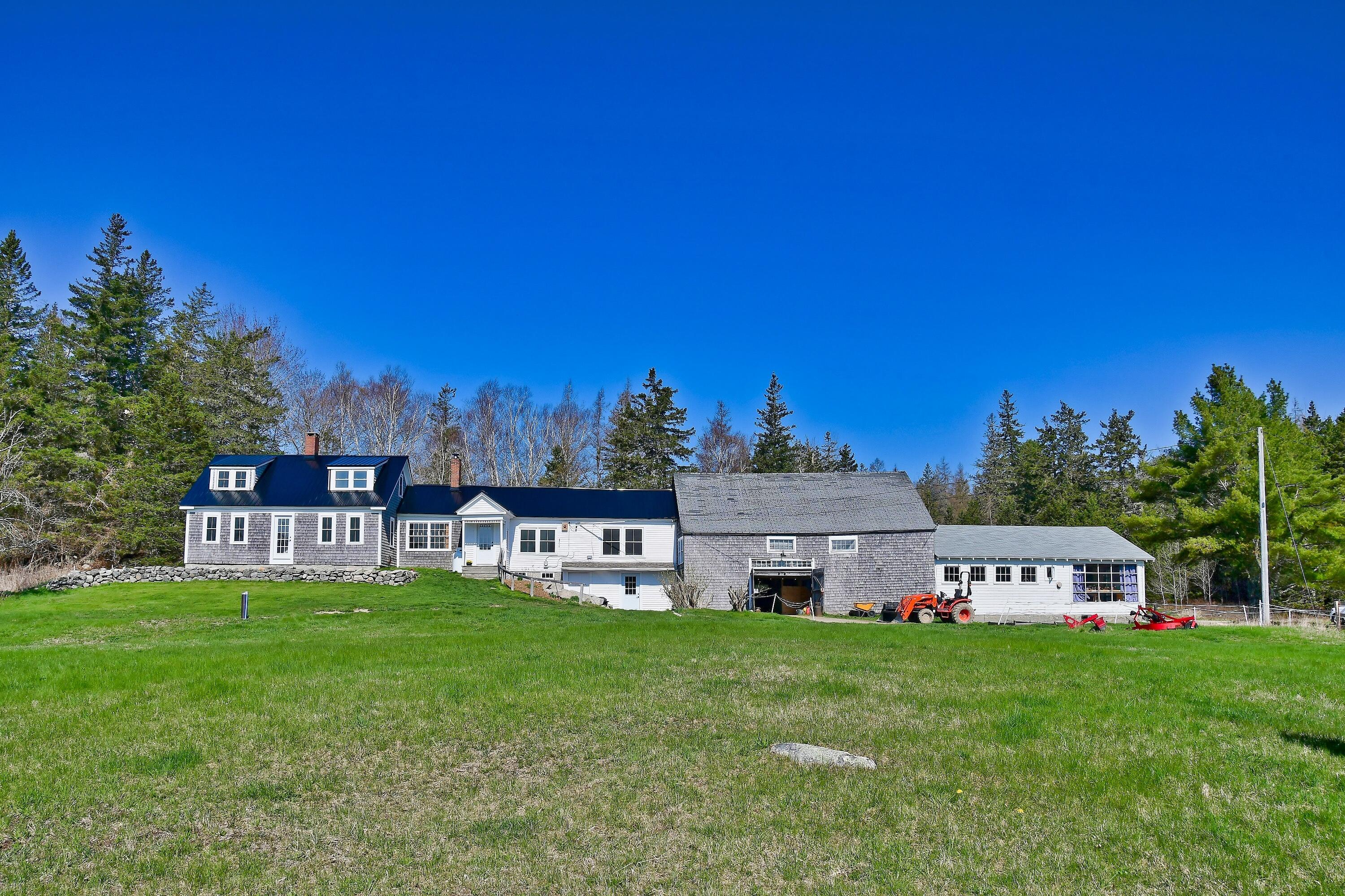 144 Byards Point Road Sargentville, ME 04673 - Photo 3 of 31 adm_144ByardsPoint_2023_025
