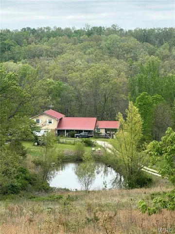 $450,000 | 69 Hcr, Chadwick, MO 65629