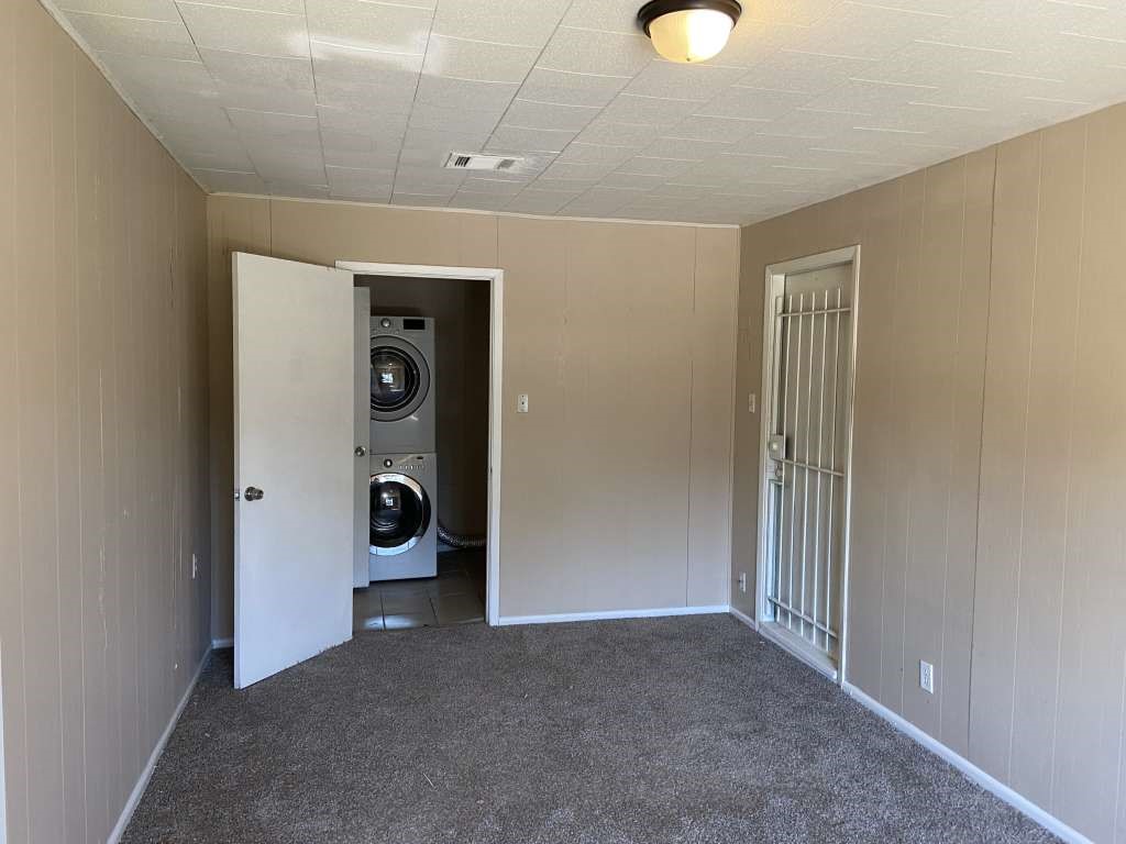 10818 Carlton Drive Houston, TX 77047 - Photo 11 of 13