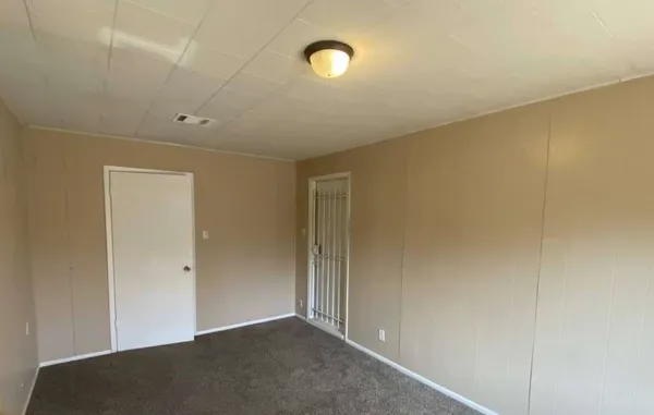 $1,699 | 10818 Carlton Drive, Houston, TX 77047