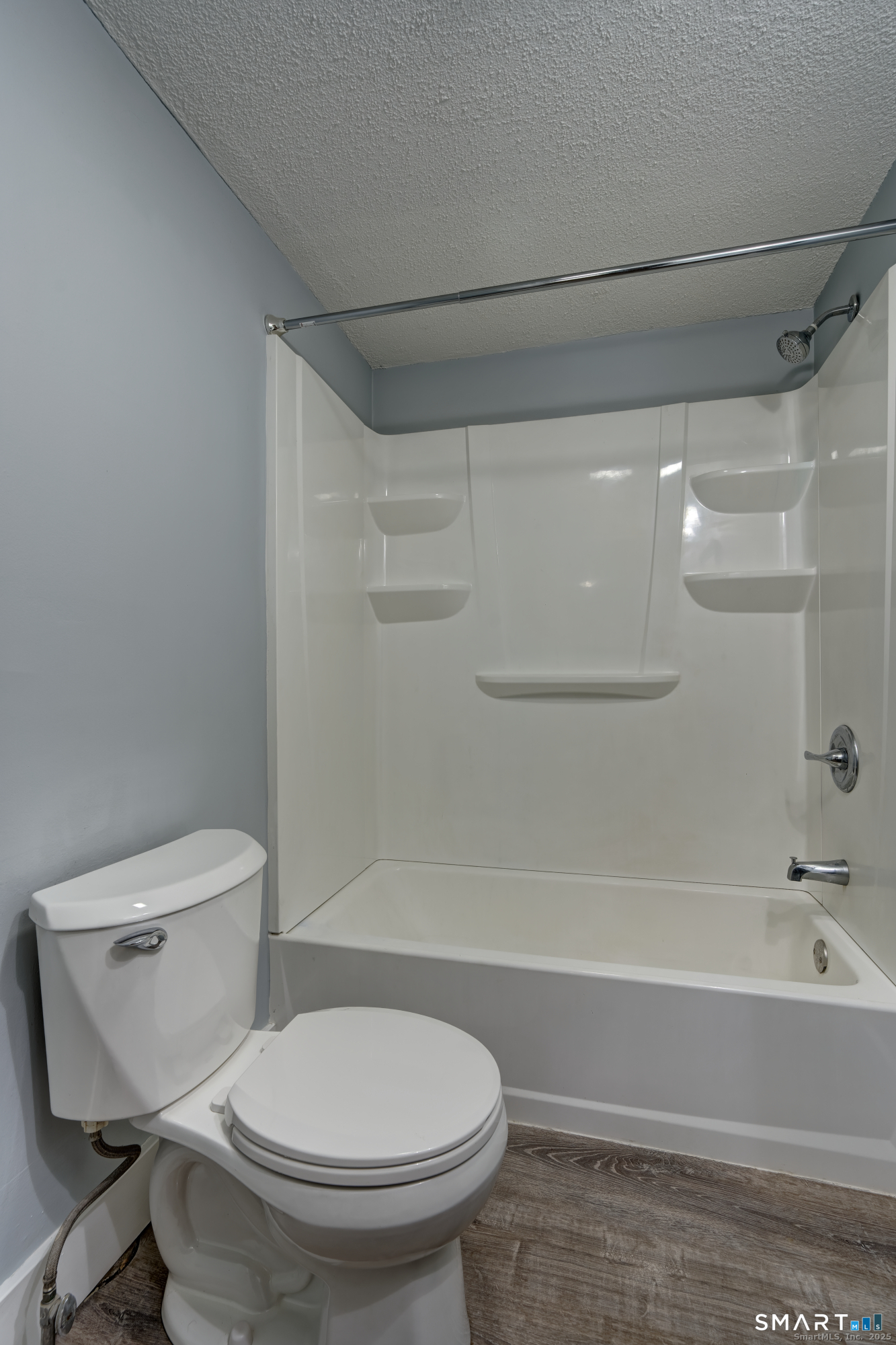 12 Addison Road Glastonbury, CT 06033 - Photo 7 of 12 FULL BATH ON 2ND FLOOR