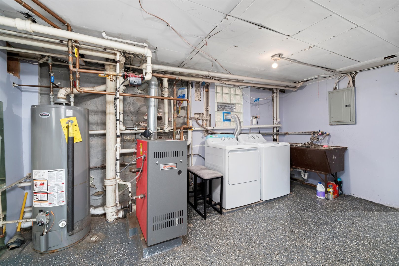4218 Home Avenue Stickney, IL 60402 - Photo 23 of 35 a utility room with dryer and washer