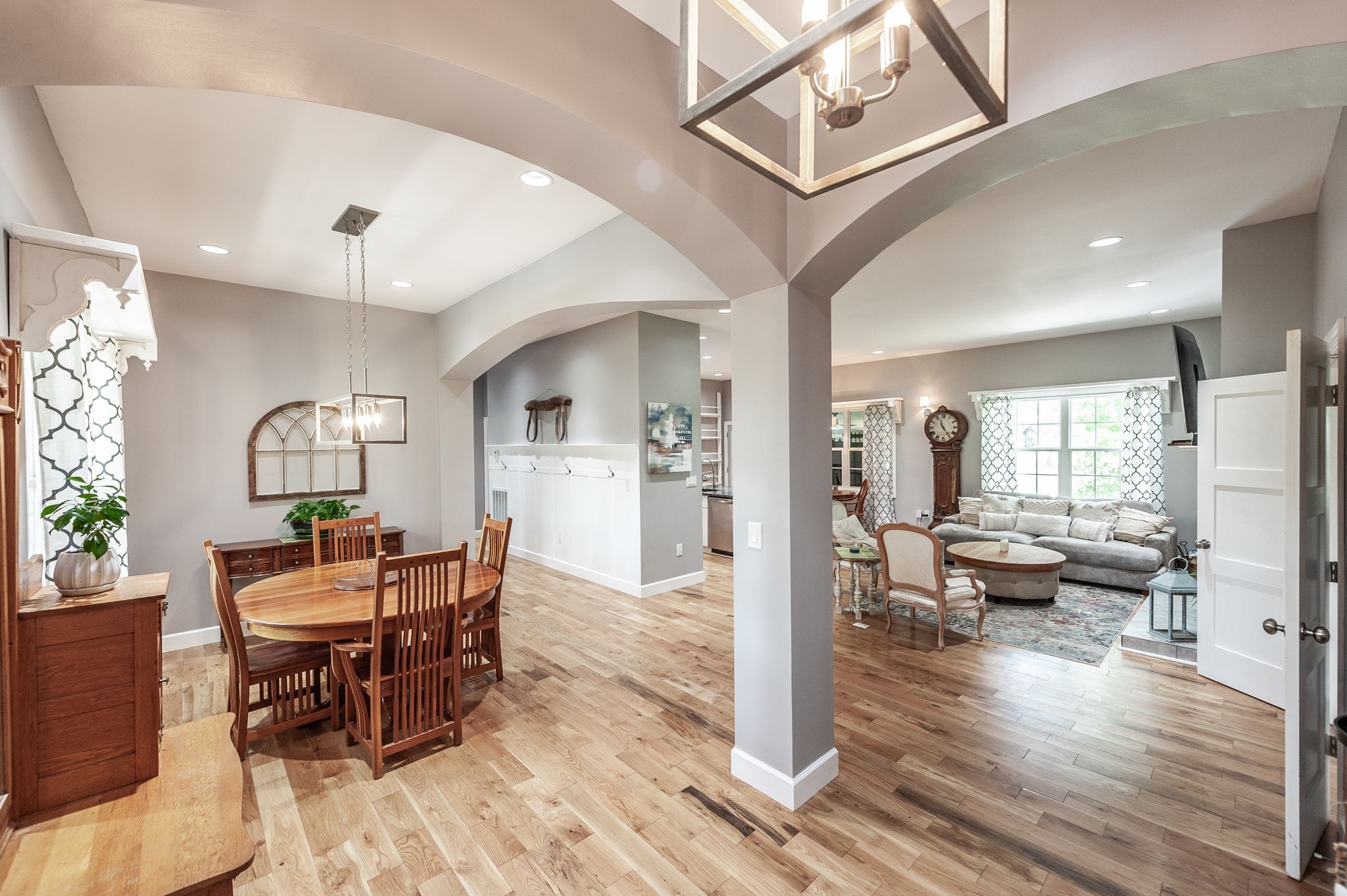 8338 Guthrie Road Cross Plains, TN 37049 - Photo 5 of 43 a living room with furniture and wooden floor