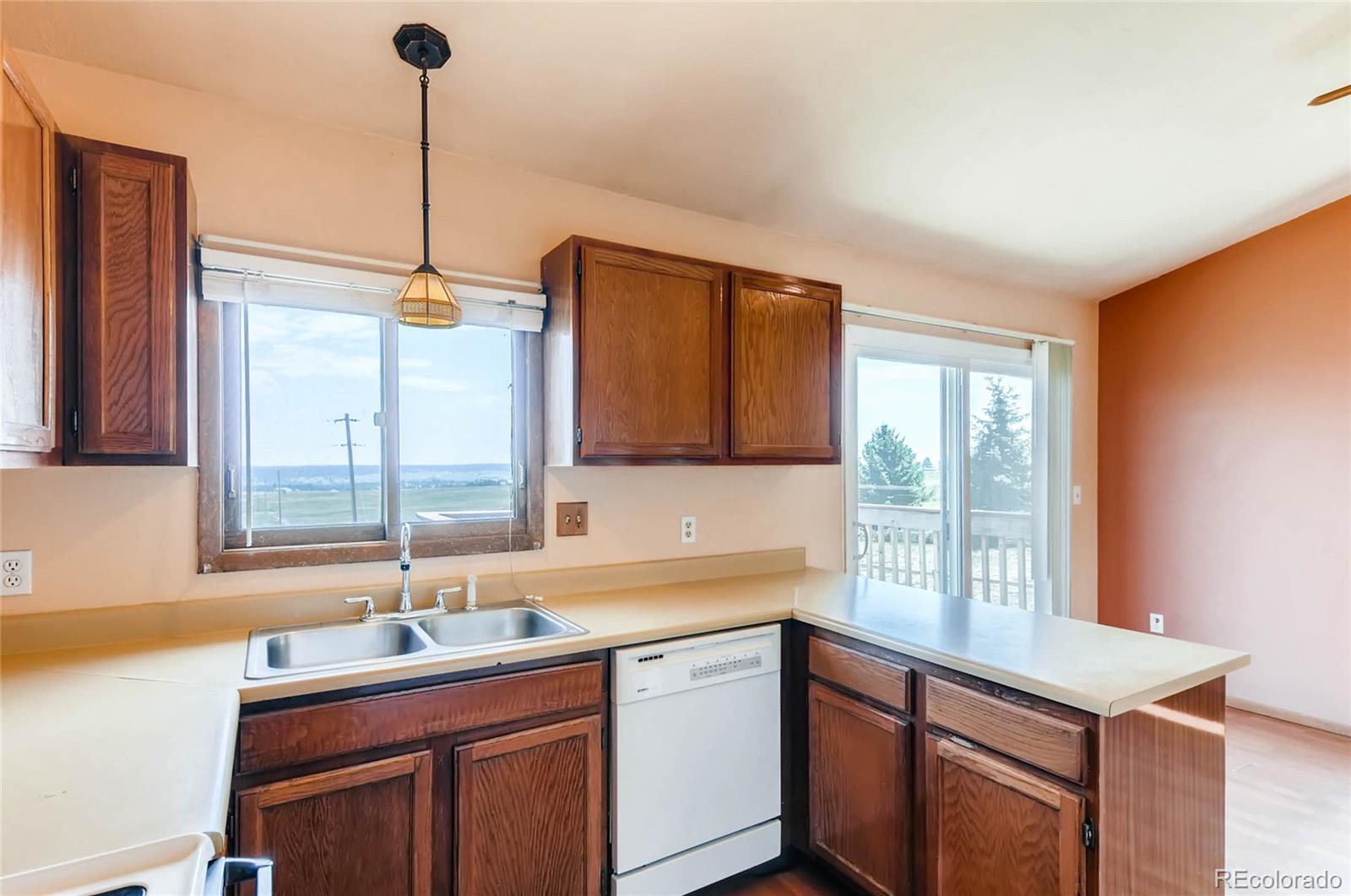 36874 View Ridge Drive Elizabeth, CO 80107 - Photo 9 of 28 Gallery Image 9