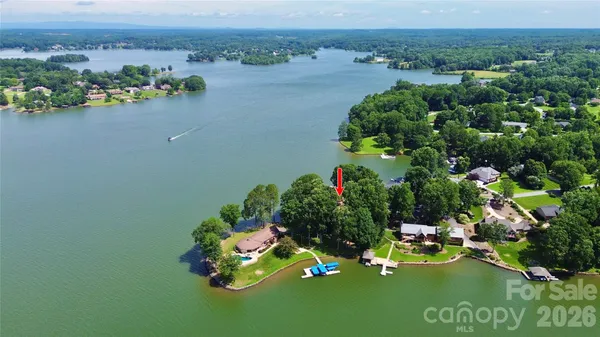 $825,000 | 160 Quail Hollow Drive, Kings Mountain, NC 28086