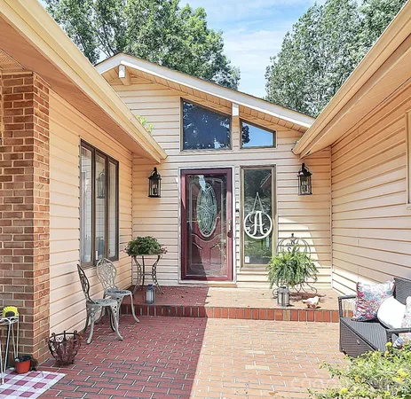 $825,000 | 160 Quail Hollow Drive, Kings Mountain, NC 28086