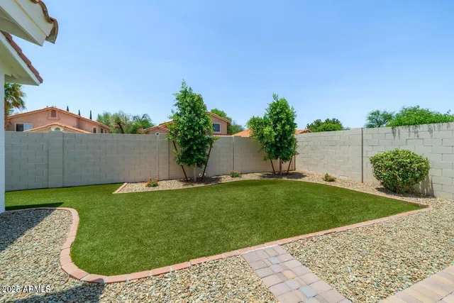 $4,600 | 6172 East Nisbet Road, Scottsdale, AZ 85254