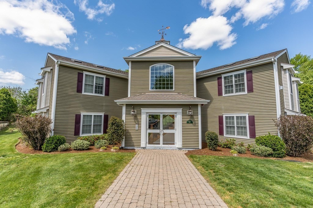 215 Longmeadow Road, Unit 105 Taunton, MA 02780 - Photo 1 of 25 Gallery Image 1