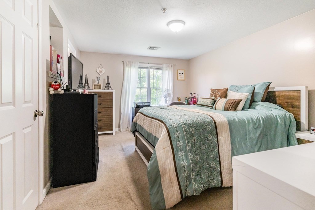 215 Longmeadow Road, Unit 105 Taunton, MA 02780 - Photo 13 of 25 Gallery Image 13