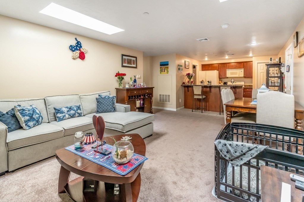 215 Longmeadow Road, Unit 105 Taunton, MA 02780 - Photo 8 of 25 Gallery Image 8
