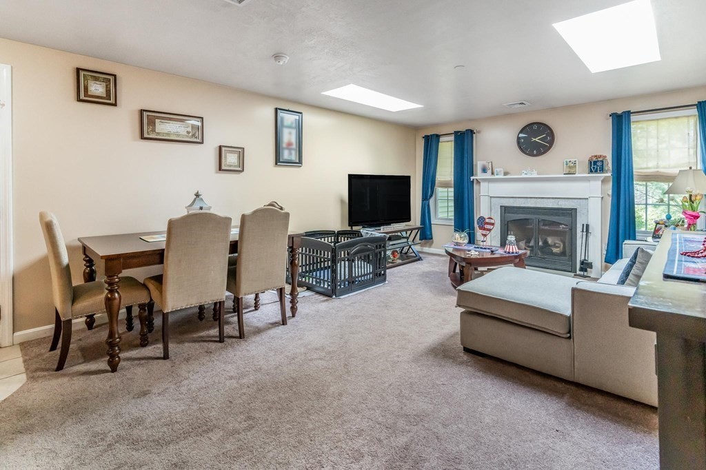 215 Longmeadow Road, Unit 105 Taunton, MA 02780 - Photo 9 of 25 Gallery Image 9