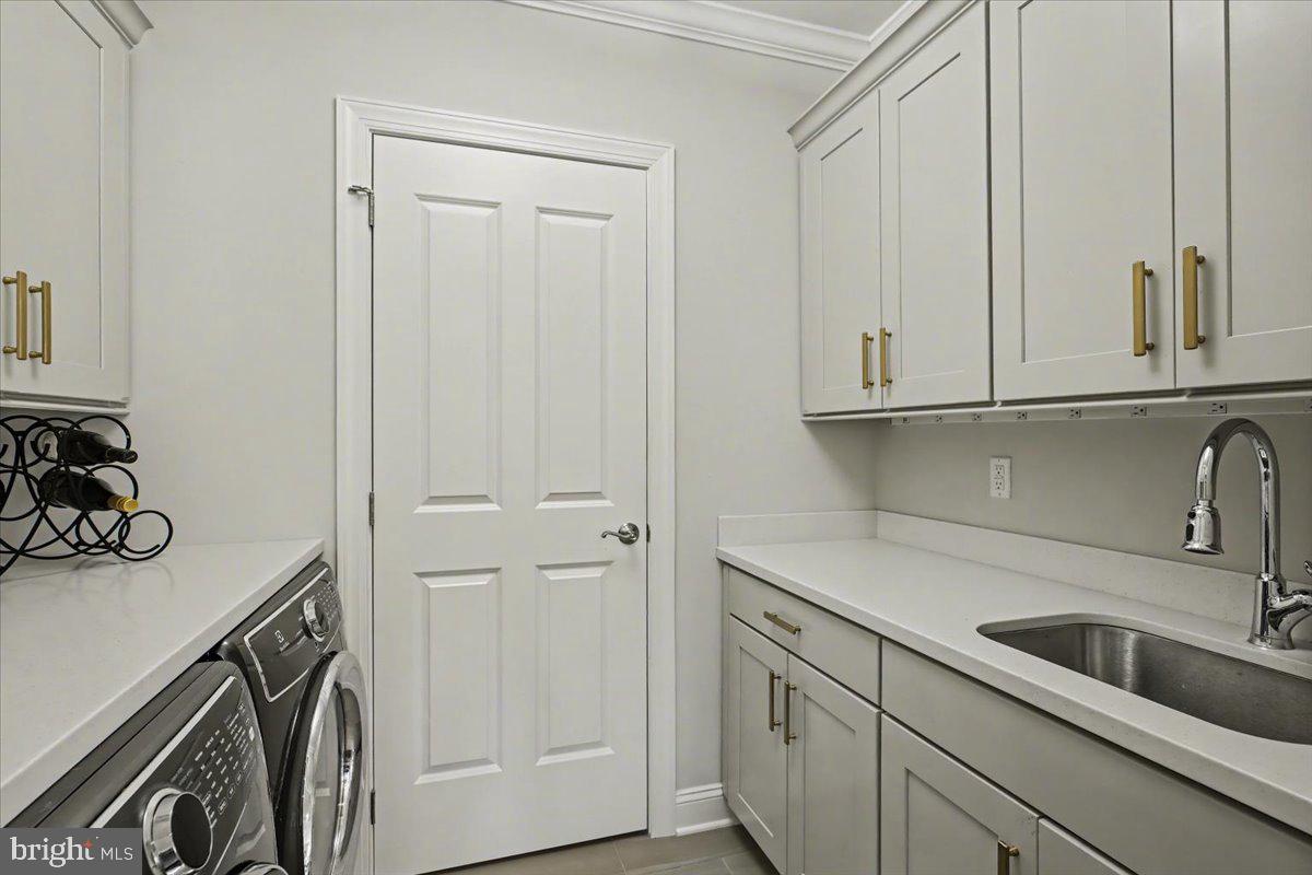 2401 Lower State Road, Unit 10 Doylestown, PA 18901 - Photo 16 of 55