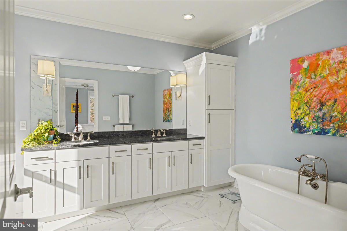 2401 Lower State Road, Unit 10 Doylestown, PA 18901 - Photo 25 of 55