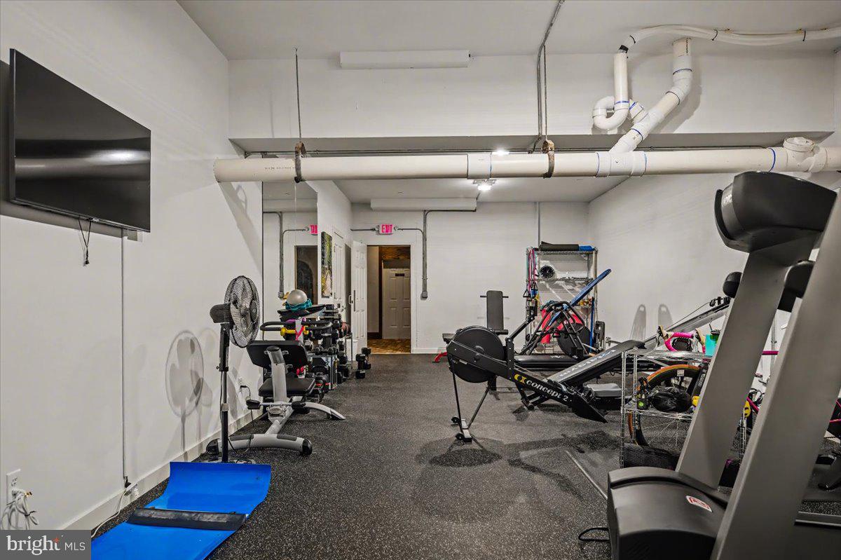 2401 Lower State Road, Unit 10 Doylestown, PA 18901 - Photo 31 of 55