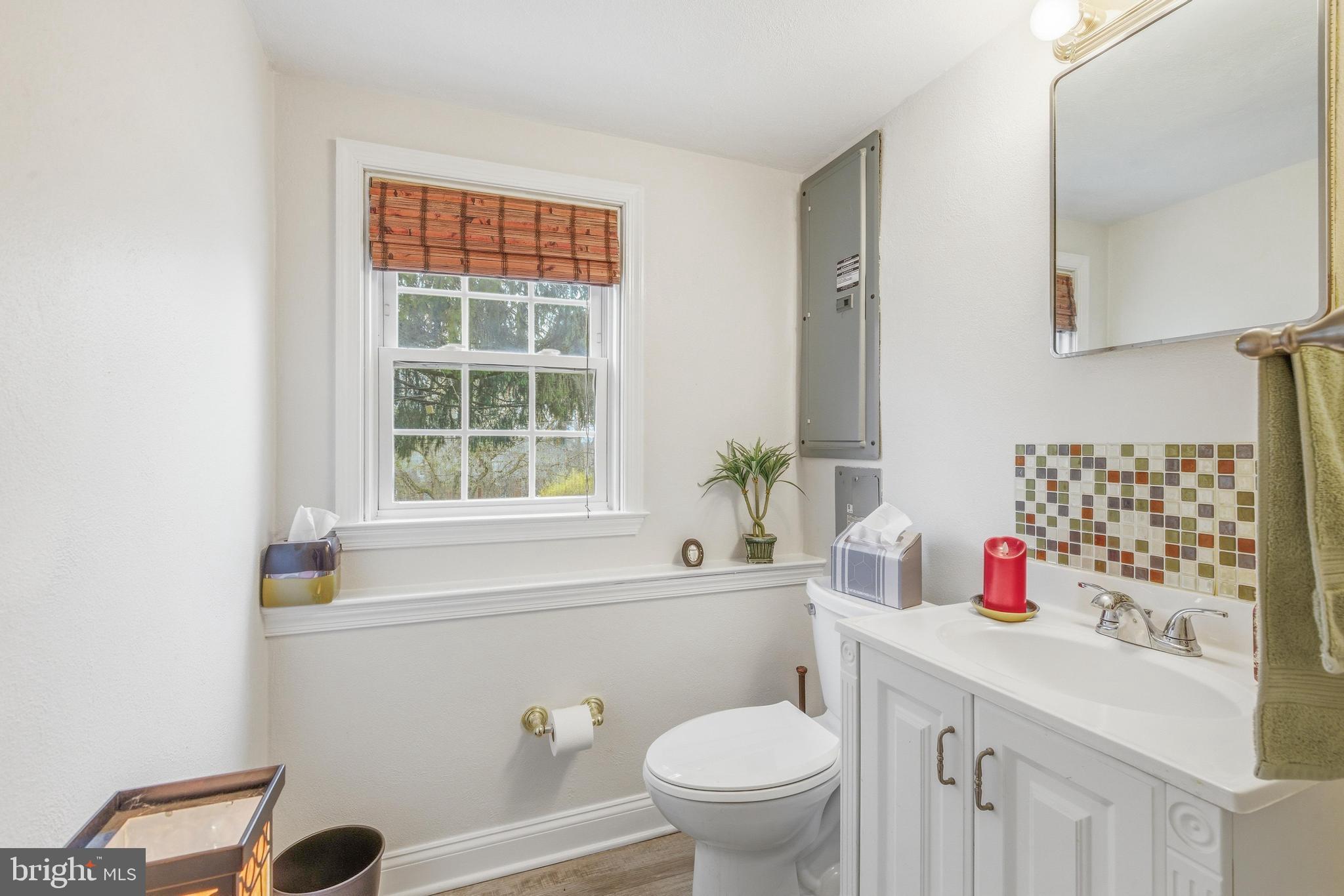 329 Devonshire Road Devon, PA 19333 - Photo 22 of 27