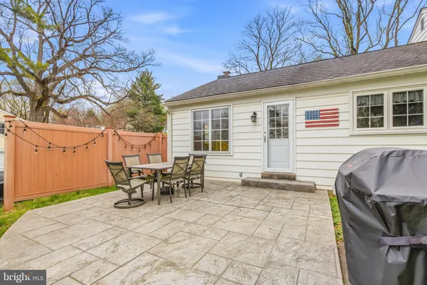 $800,000 | 329 Devonshire Road, Devon, PA 19333
