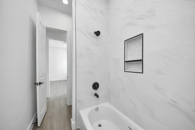 $2,200 | 4133 East Toliver Street, Houston, TX 77016